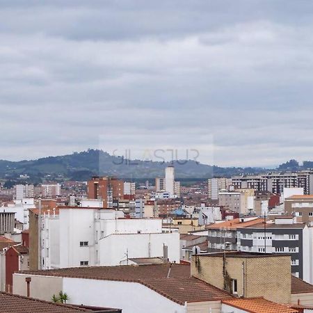 Libertad By Silastur Gijon Luaran gambar