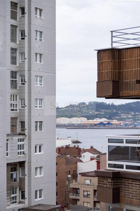 Libertad By Silastur Gijon Luaran gambar
